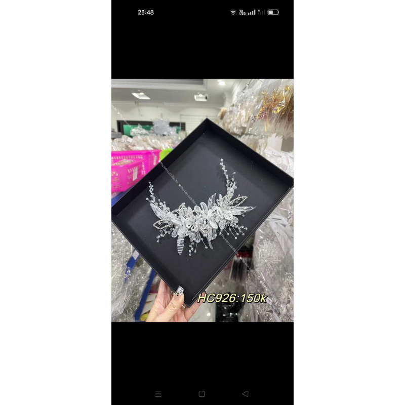 Các mẫu cài tóc cô dâu