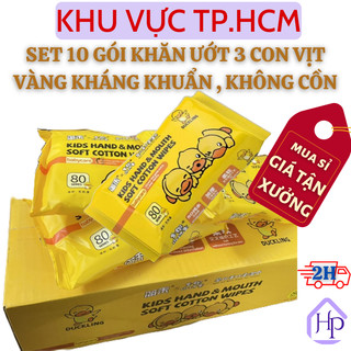 Set 10 Khăn ướt 3 con vịt vàng 80 miếng/gói không chứa cồn, không mùi, không gây kích ứng da, trẻ em có thể dùng tốt