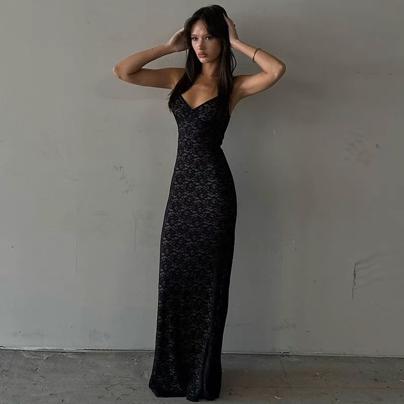 Đầm hai dây cổ V ôm body ren hoa giả xuyên thấu phong cách Âu Mỹ