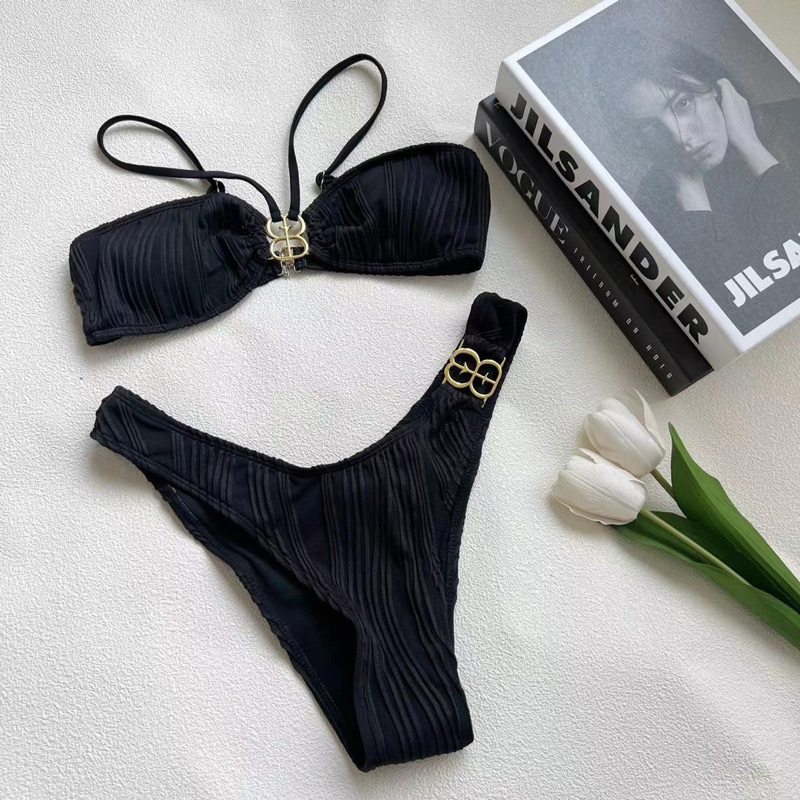 Set bikini 2 mảnh đơn giản cạp thấp