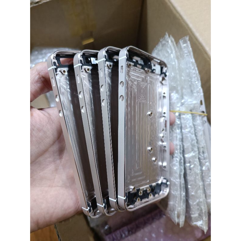 "XẢ" Vỏ 5g vàng champange