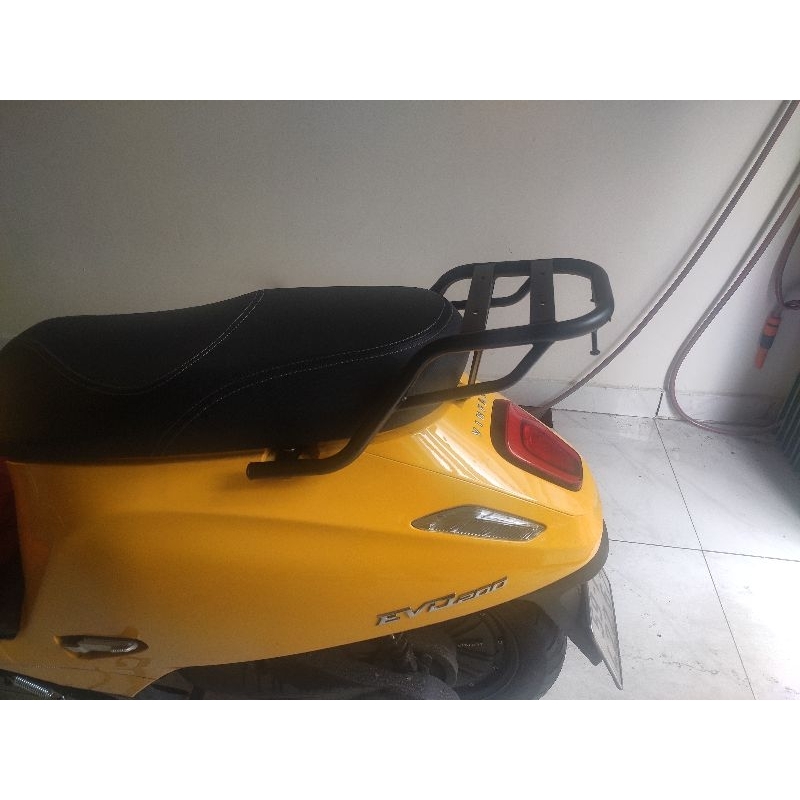 Baga chở hàng , làm kiểng cho xe điện VinFast Evo200