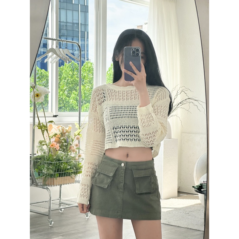 GORGEOUS - Áo Cardigan Lưới, Chân Váy Túi Hộp