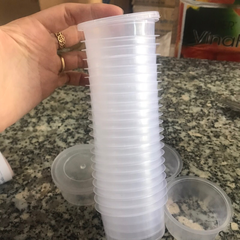 50 hũ bánh flan nhựa có nắp dùng 1 lần