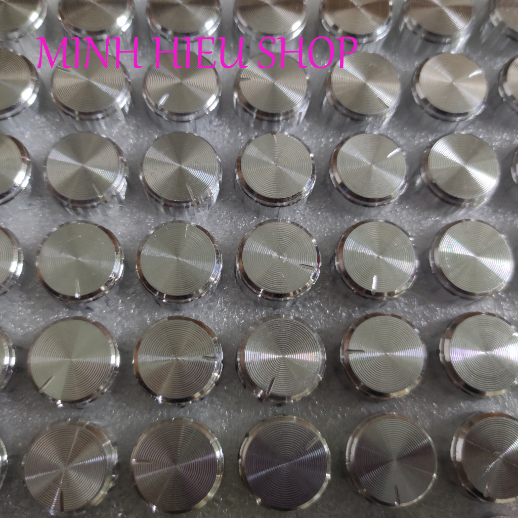 Núm vặn chiết áp vỏ nhôm kim loại 15x17mm