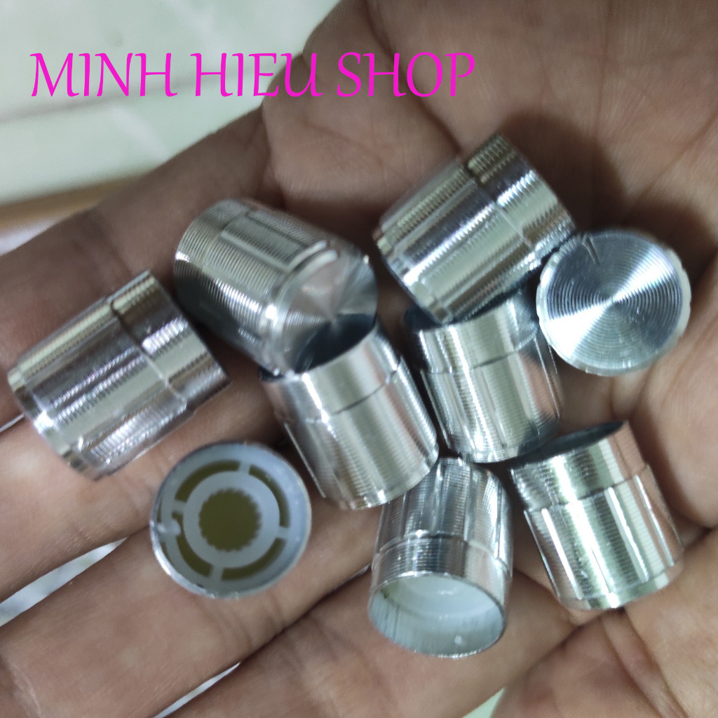 Núm vặn chiết áp vỏ nhôm kim loại 15x17mm