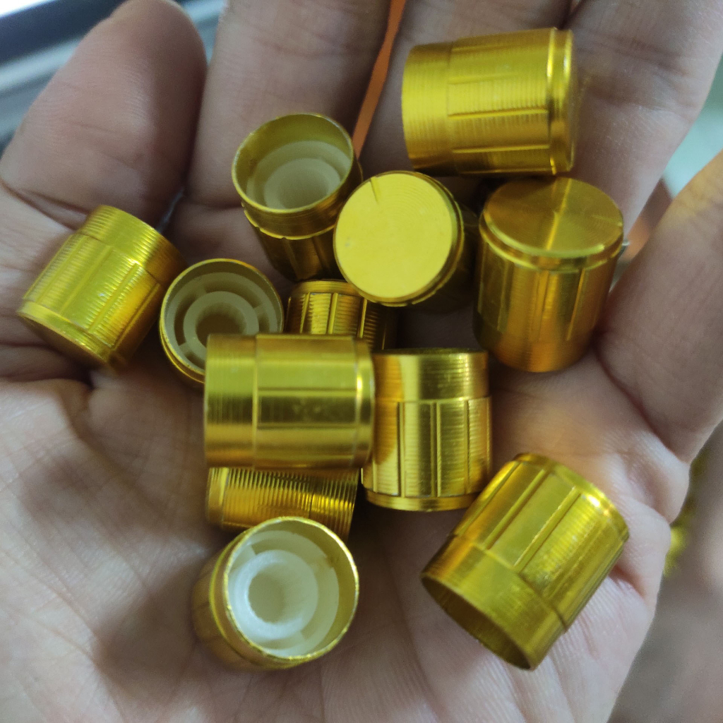 Núm vặn chiết áp vỏ nhôm kim loại 15x17mm