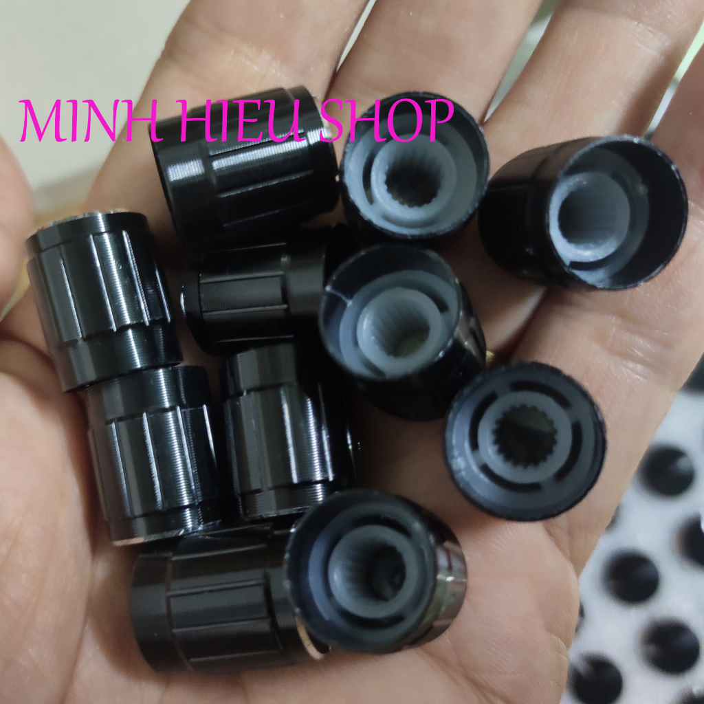 Núm vặn chiết áp vỏ nhôm kim loại 15x17mm