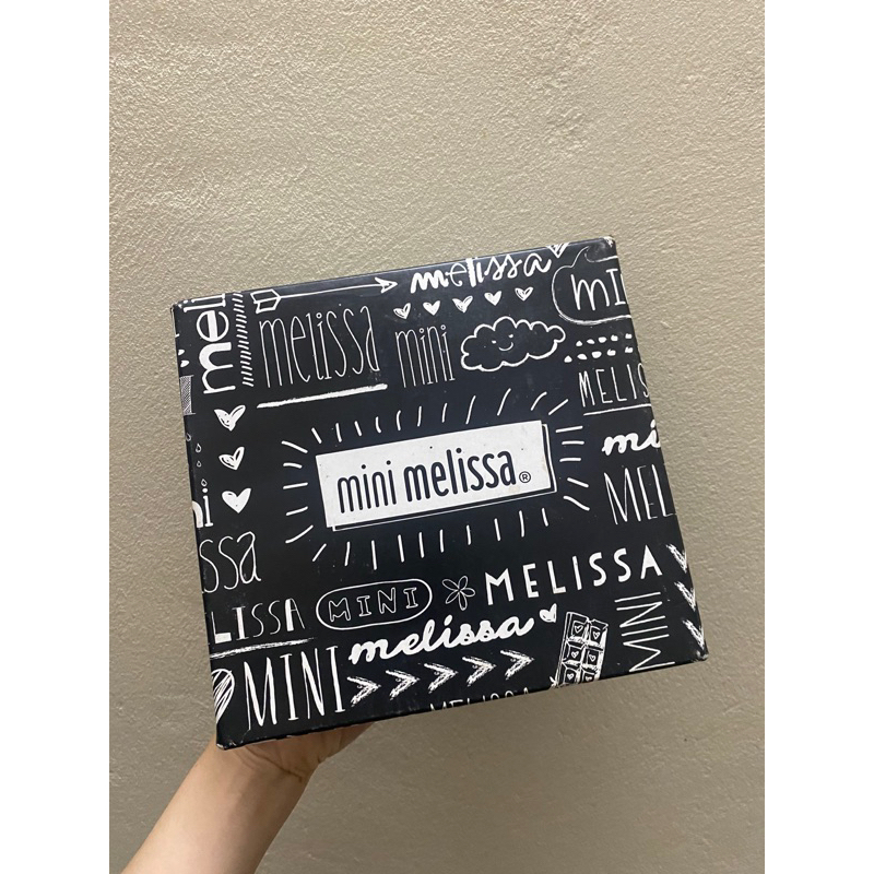 Giày nhựa thơm Melissa Mickey