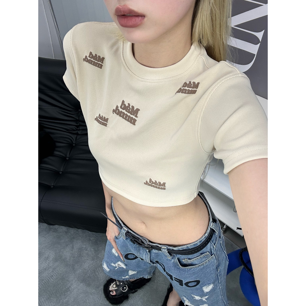 MADMIND® Chính Hãng - Áo Phông Croptop In Nổi Round Madmind Sang Chảnh, Tay Ngắn - Form Ôm Body