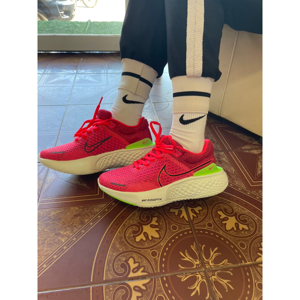 Giày Thể Thao Nam nữ, giày Chạy Bộ ZOOMX INVINCIBLE  RED màu đỏ MẪU MỚI 2023