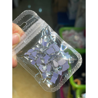 Đá khối chân bằng YHB