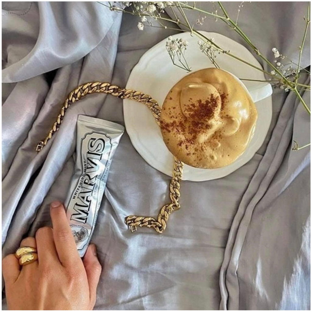 Kem Đánh Răng Marvis Whitening Mint - Làm Trắng Răng