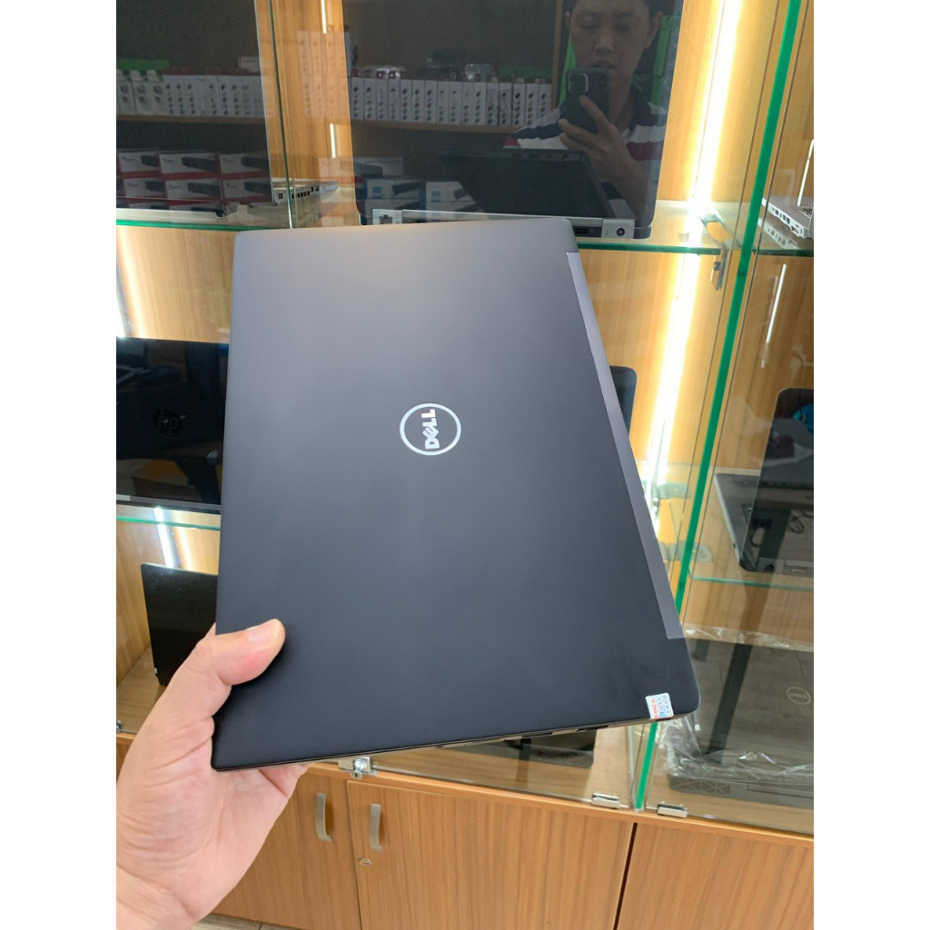Máy Tính Dell Latitude 7280 Core i5 6200u / Ram 8G /SSD 256G /màn 13'3 inch HD
