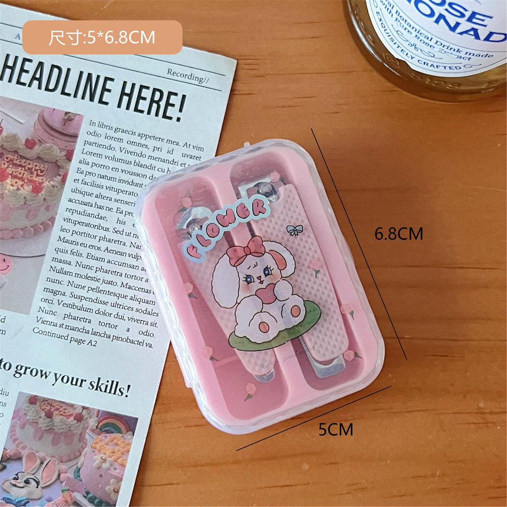 Set 2 Bấm Móng Tay Hoạt Hình Cute Nhiều Màu Kèm Hộp Nhựa Tiện Dụng