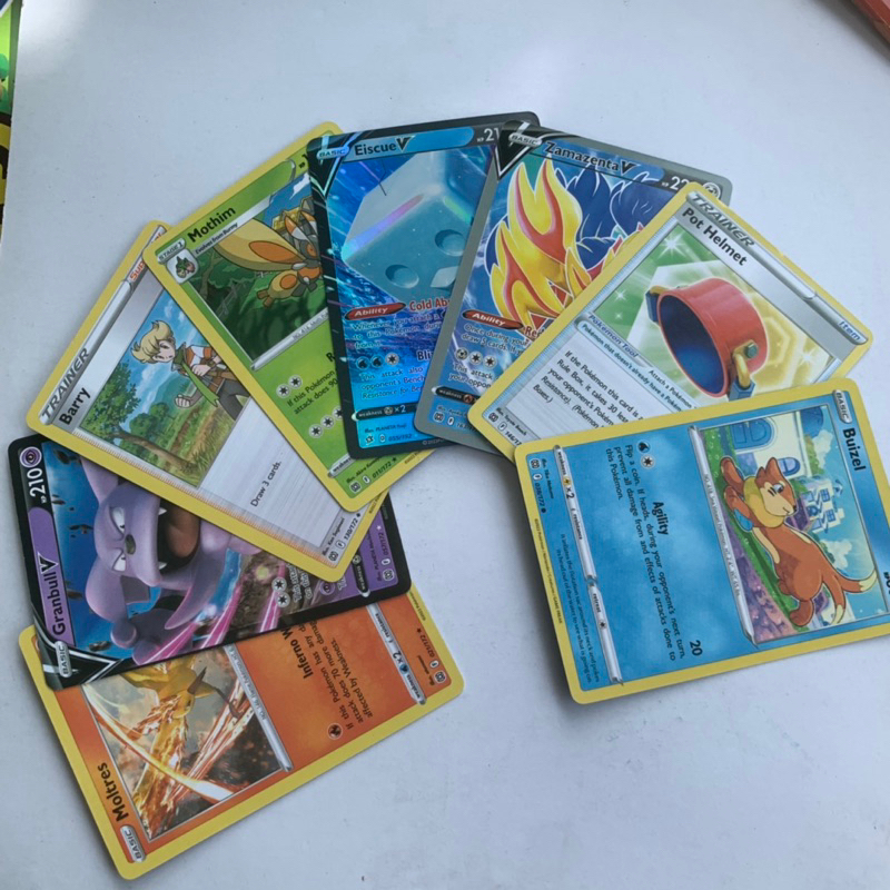 Túi thẻ bài pokemon phiên bản XYGO gồm 36 gói thẻ có vip