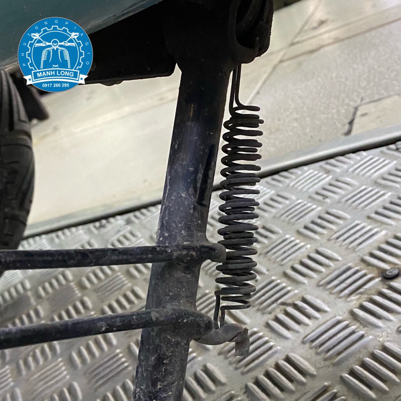 Lò xo chân chống nghiêng Piaggio - Vespa