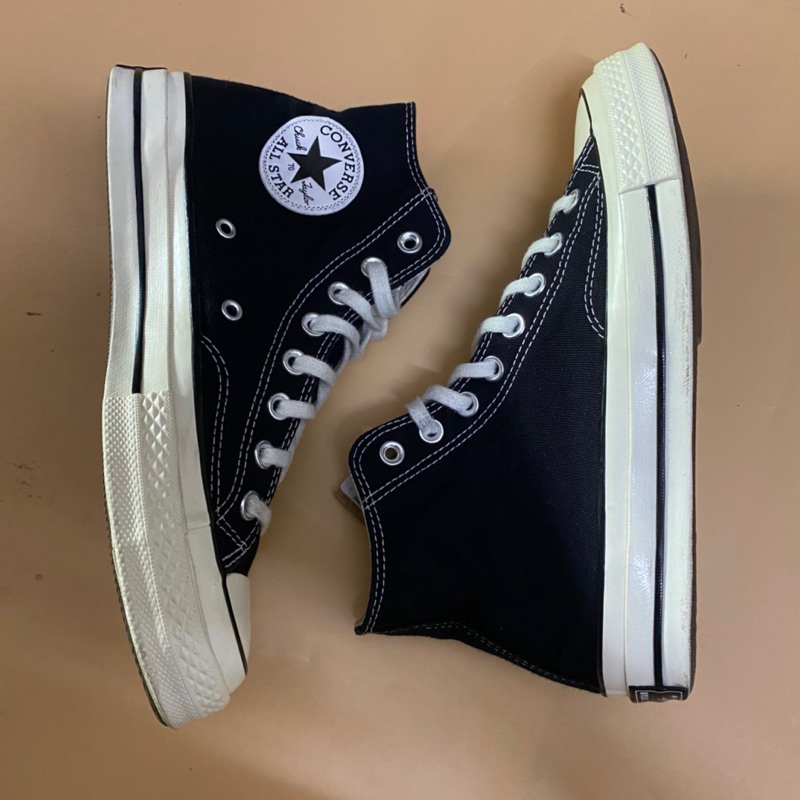 Giày chính hãng đã qua sử dụng