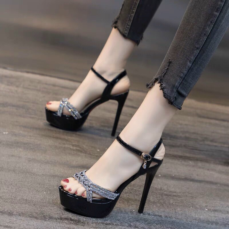 Giày dép nữ cao gót 11P hàng VNXK sang chảnh quý phái Full 2 màu đen ,kem trắng size 35-39