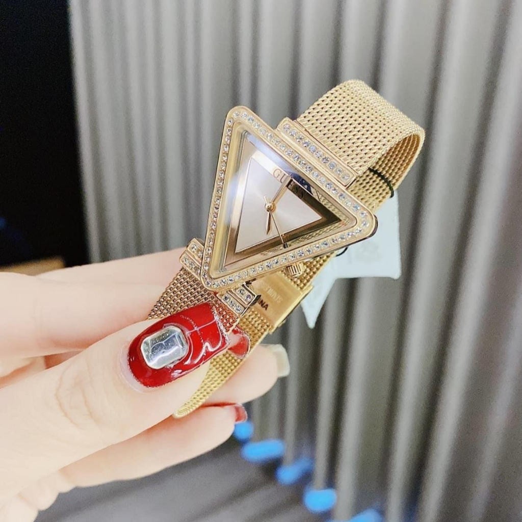 Đồng Hồ Nữ Guess GW0508L2 Dây Mesh Màu Gold Mặt Tam Giác 34mm