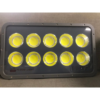Đèn pha li sân bóng  500W