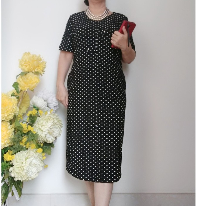 Size XL (61 - 70kg) - Đầm Trung Niên Dáng Suông Form Dài - Vải Xleo Co Giãn - Có Túi