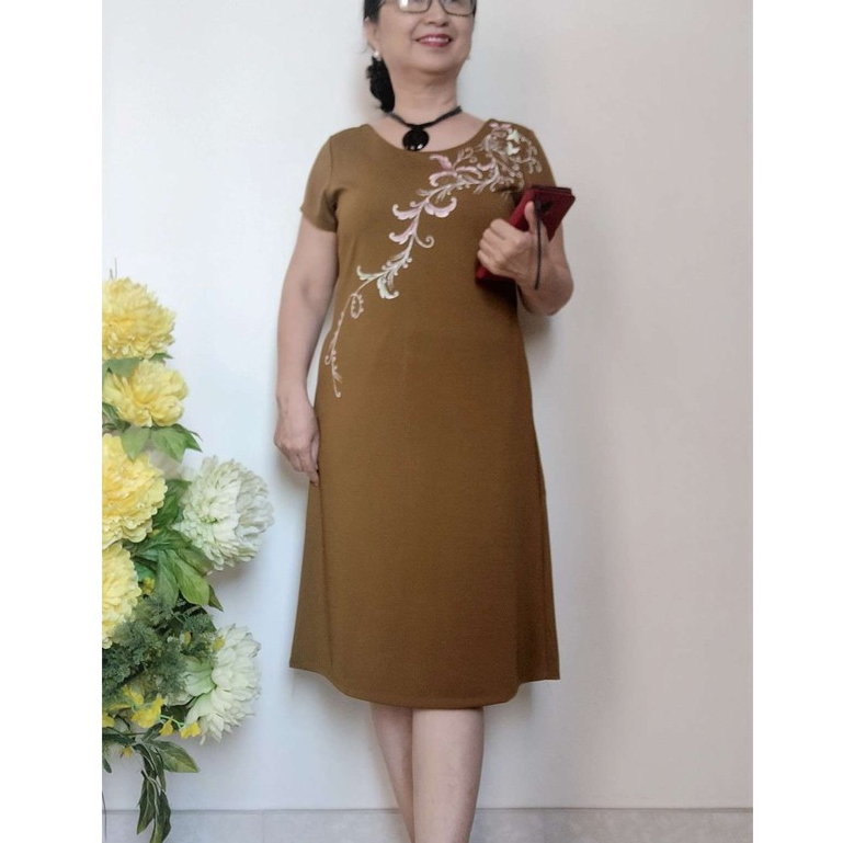 Size L, XL, 2XL (50 - 74Kg) - Váy Đầm Trung Niên Vẽ Tay - Vải UMI Co Giãn - Form Suông
