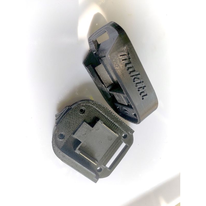 Đế cài pin makita có công tắc