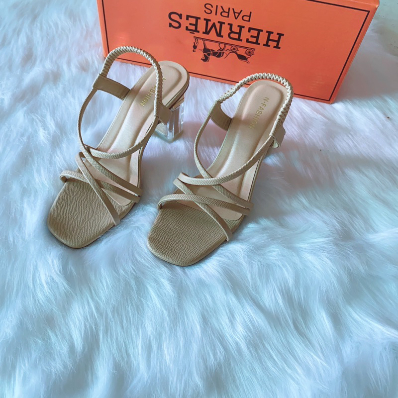 Giày sandal cao gót 7phân quai mảnh LV010