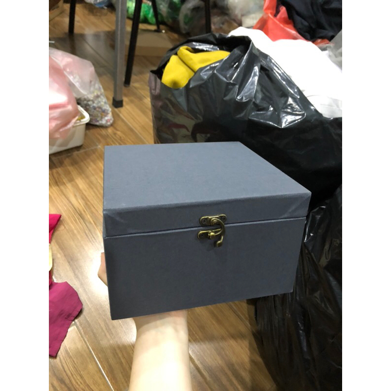 THANH LÝ HỘP GỖ BỌC VẢI - Hàng secondhand