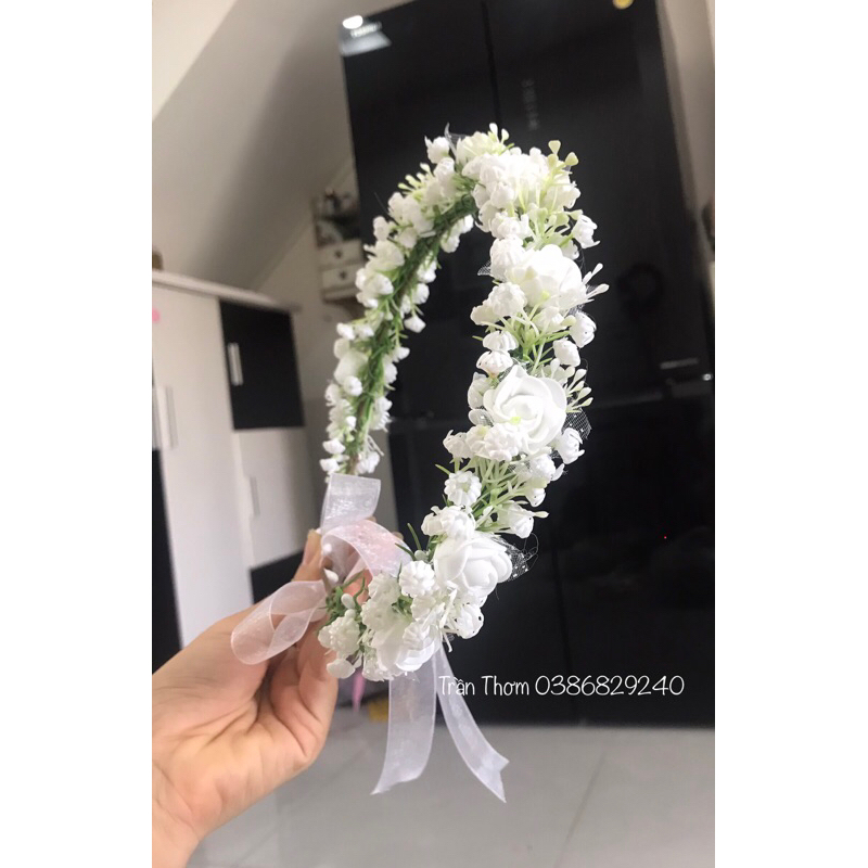 Vòng hoa đội đầu kỉ yếu hoa baby phối hoa hồng xốp