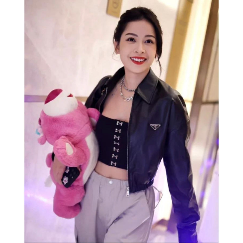 Good Letter H - Áo 2 Dây Croptop Móc Cài & Ruy Băng - Ribbon Camisole Top