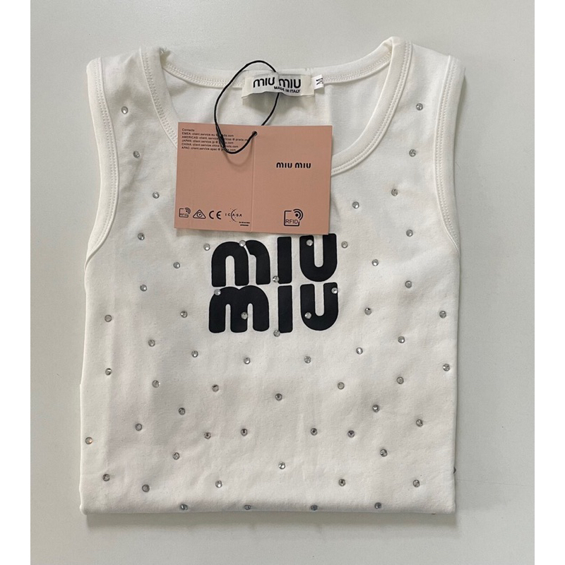 Áo thun miu miu dập đá