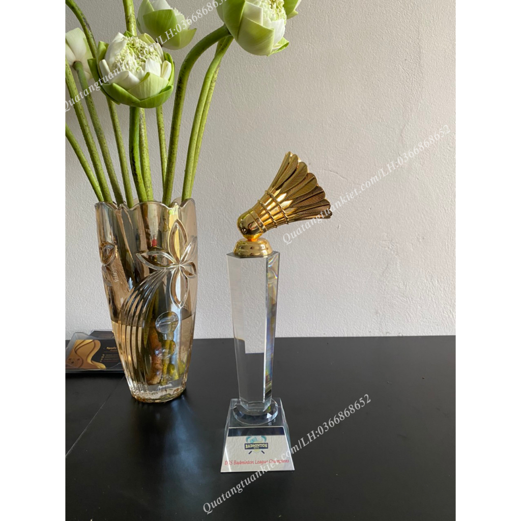 Cúp Pha Lê Môn Cầu Lông Mạ Vàng
