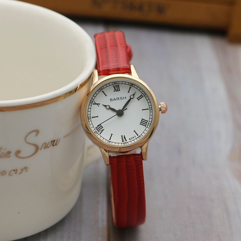 Đồng hồ Ullzzang dây da mặt tròn 26mm giá rẻ