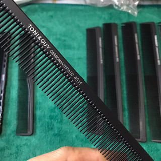 Lược Hai Đầu Toni & Guy 10 Mẫu Để Khách Hàng Lựa Chọn