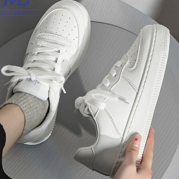 Giày Thể Thao Nữ Đế Độn Cao, Giày Sneaker Nữ VIMMART08TRG01/VIMMART08TRG02/VIMMART08TRG03