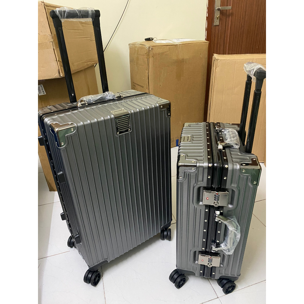 Vali khung nhôm khóa sập cao cấp size 20 inch - Vali mẫu vuông cũ bo 4 góc kim loại tráng gương
