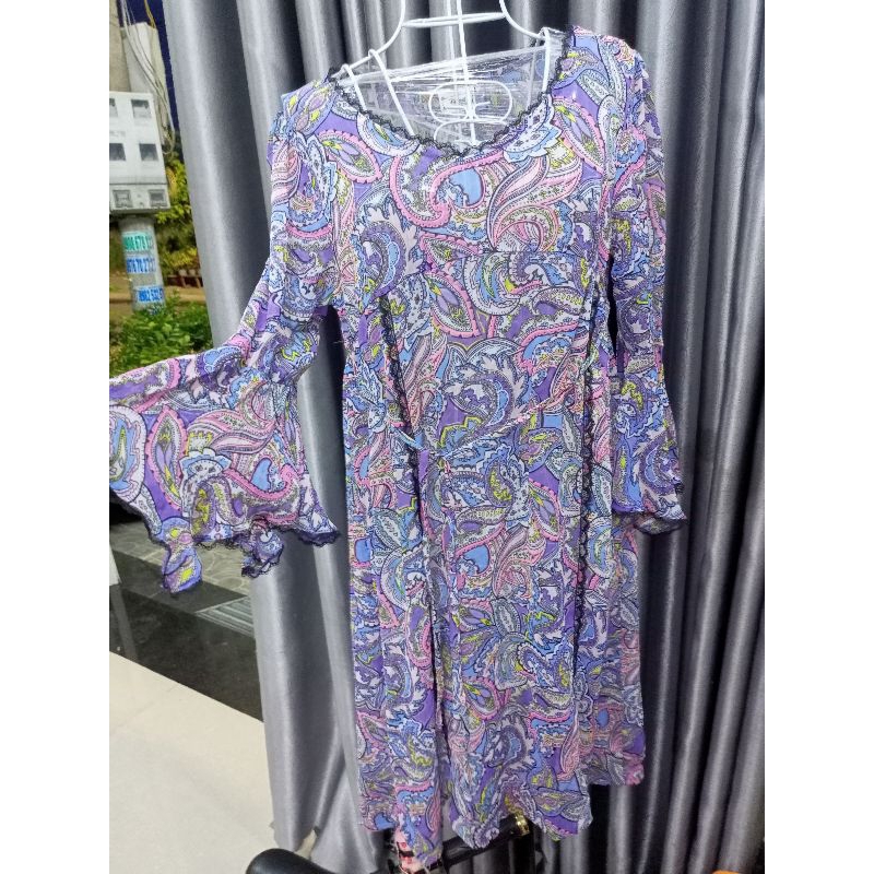 Đầm voan bé gái 1 lớp,người lớn size xs,s có thể bon chen dc