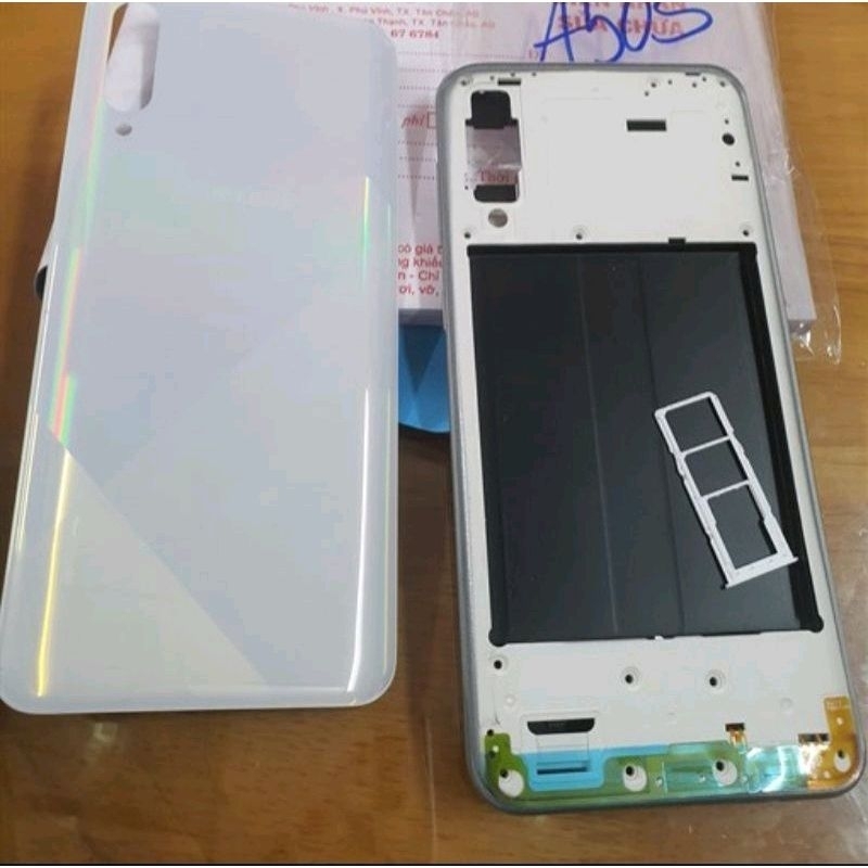 Vỏ samsung A50s có khay sim khung sườn kính camera