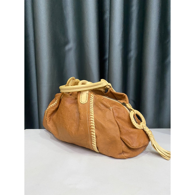 Túi si hiệu GENTEN của Nhật dáng xách ta.y da vo.i thật