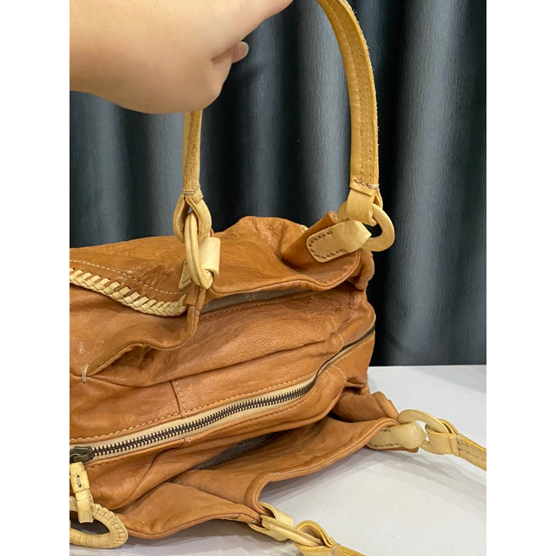 Túi si hiệu GENTEN của Nhật dáng xách ta.y da vo.i thật