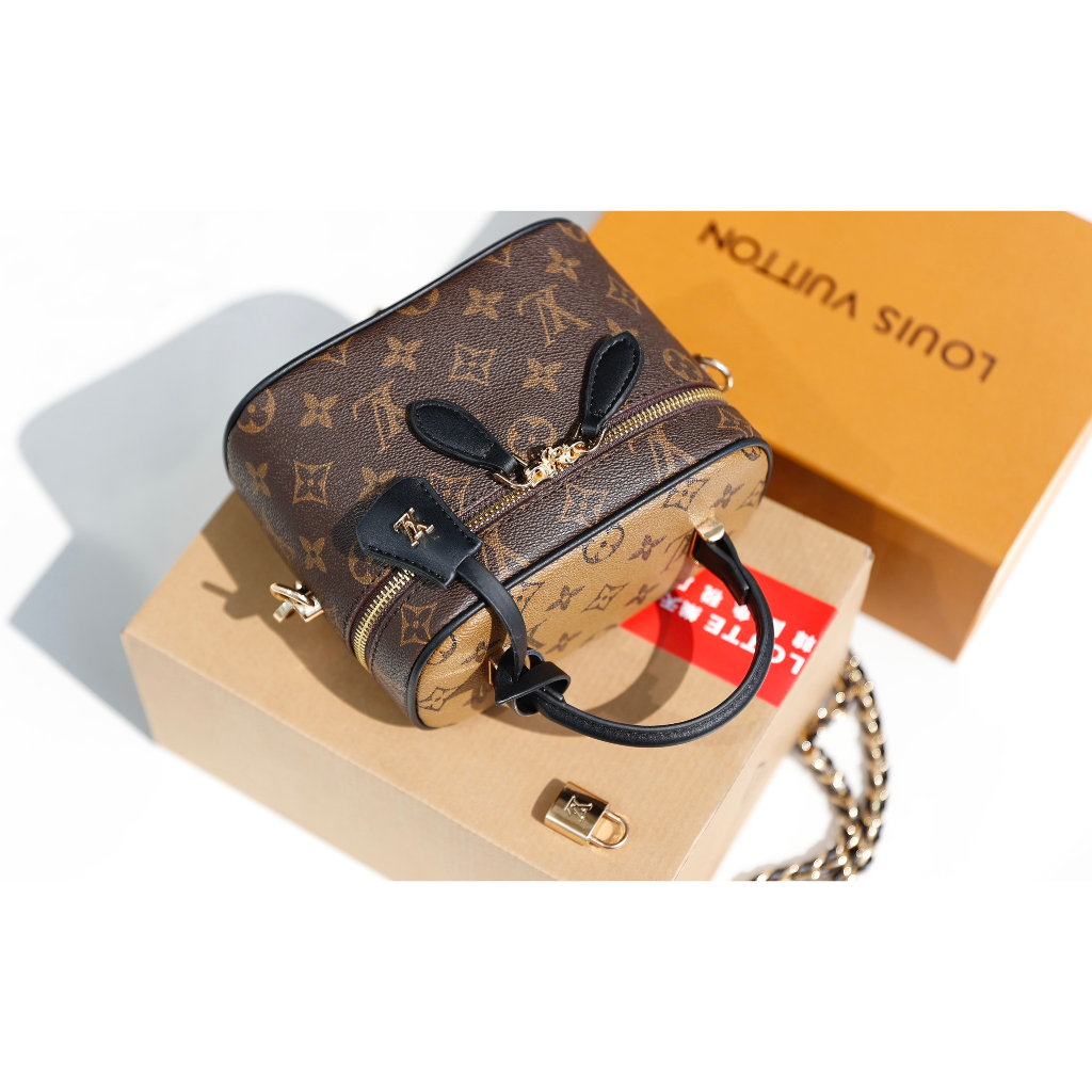 TÚI LV VANITY SZ19