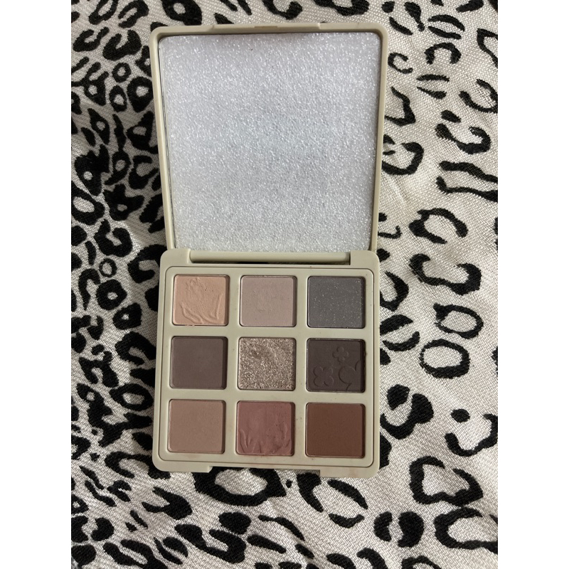 Thanh Lý Phấn Mắt GoGo