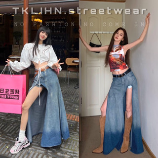  SẴN  TKLIHN Chân váy Jeans loang màu Xẻ Tà FASHIONITA cá tính HOT TREND + áo ba lỗ Y2K in hình Loang Màu 2023 