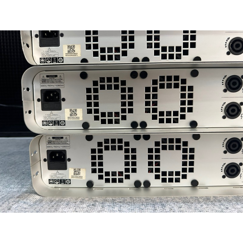 Main 2 kênh Soundbllet RF650 hàng bãi đẹp