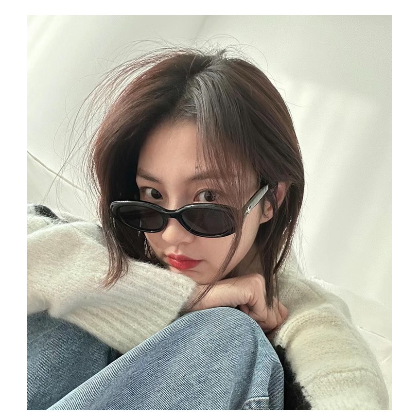 Mắt Kính Râm Form Gọng Nhỏ Y2K Nhiều Màu Xinh Xắn Thời Trang Phong Cách Hàn Quốc - Hazo