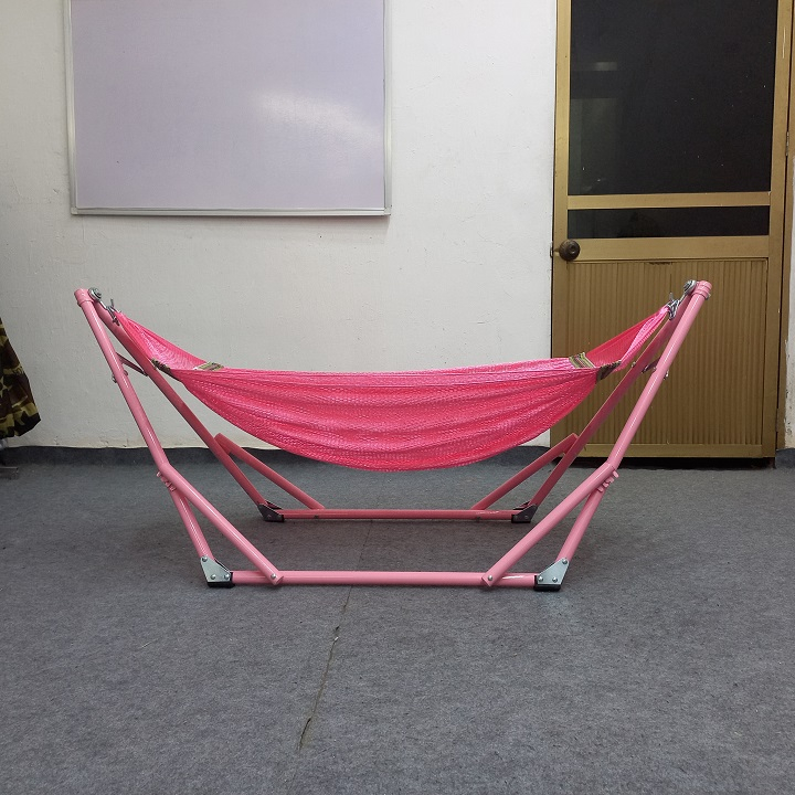 Bộ võng xếp mini dành cho em bé màu hồng gồm khung võng và võng