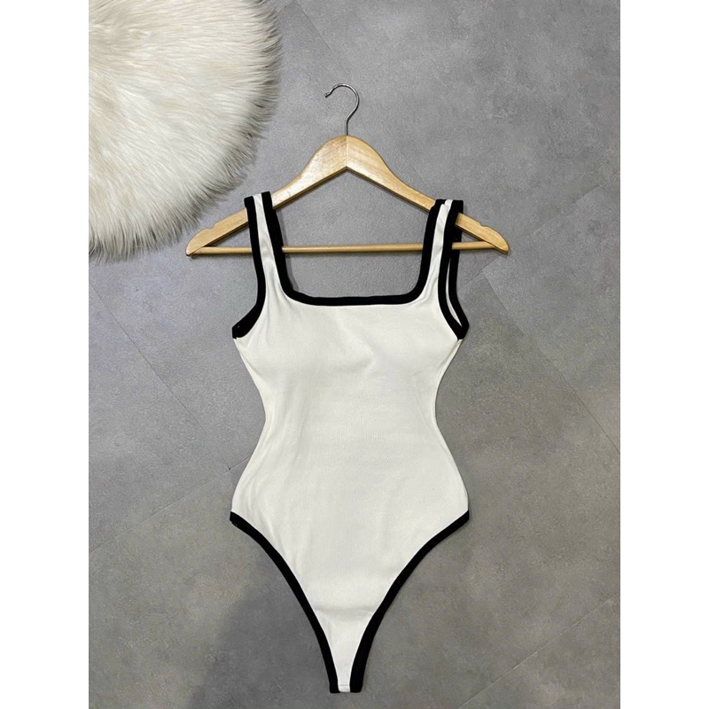 Bikini 1 mảnh khoét sâu hở lưng -Komistore