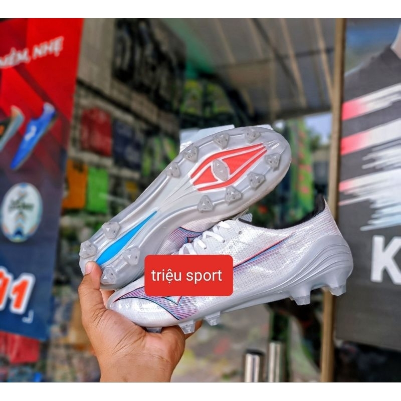 giày đá bóng mizuno AlPha pro FG ( trắng xám)